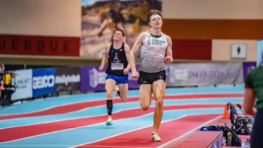 Drew Thompson runs the men's 1K