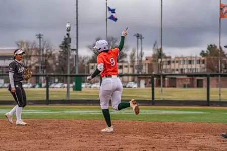 Carolina Buffaloe hits a home run