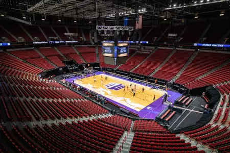 2425WBB MW Shootaround