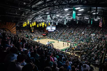 WBBvsSJSU24Crowd