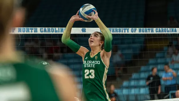Erin Debiec Setter of the Week