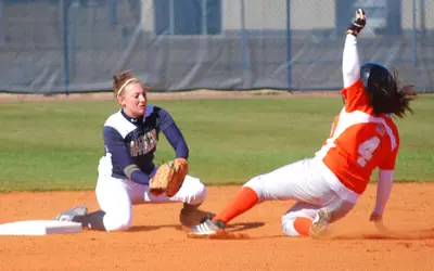 Matthews Records Multi Homerun Game in Doubleheader Split at Campbell Image