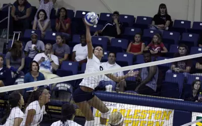 Lady Bucs Split Two Matches On Final Day at Georgia Southern Image