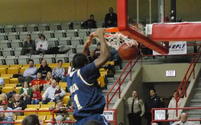 Bucs Work Overtime for 70-62 Win at Radford Image