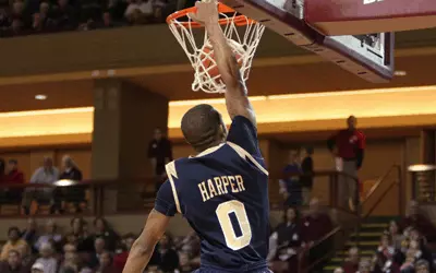 Bucs Drop Heartbreaker to Cougars Image