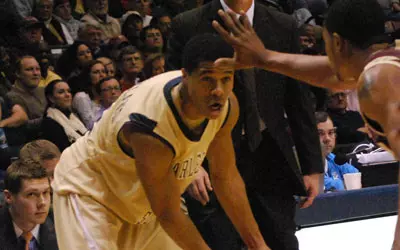 Missed Opportunities Cost Bucs as they Fall to Eagles 75-68 Image
