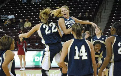 CSU Defeats Winthrop, 70-55; Tull Breaks Own Big South Record Image