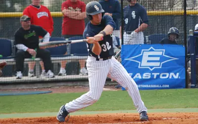 Charleston Southern Defeats Presbyterian in High Scoring Affair, 18-9 Image