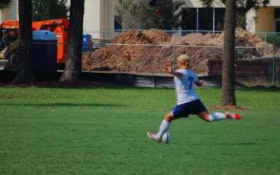 Golden Goal Lifts Bucs Over Eagles Image