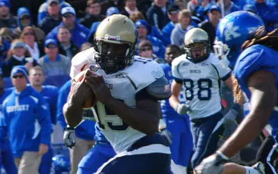 Knights Overpower Bucs 62-0 in Season Opener Image
