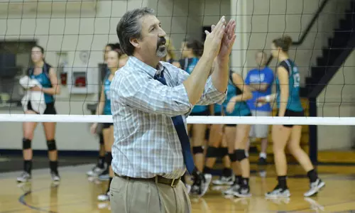 Givens wins career No. 400 as CSU tops first place Coastal Carolina in five sets Image