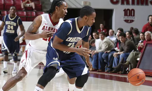 Alabama pulls away from Bucs late, 59-46 Image
