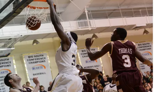 Bucs rally runs out of time against CofC, 72-67 Image
