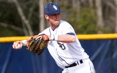 Late Surge Powers Upstate Past Bucs 8-1 Image