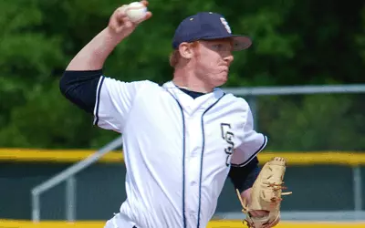 Eighth Inning Rally Puts Bucs Past Runnin' Bulldogs 4-3 Image