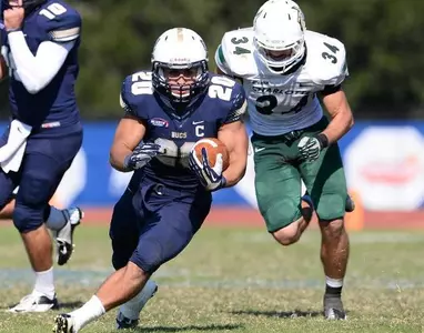 Sweet Homecoming: Bucs wear down Charlotte, 36-14, to improve to 8-1 Image