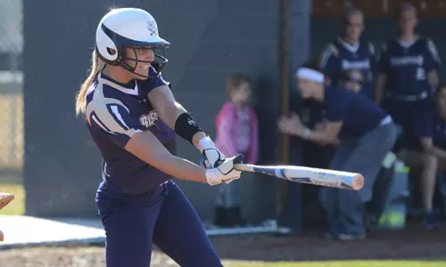 Sbardella, Matthews homer in split with George Mason and UNCG Image