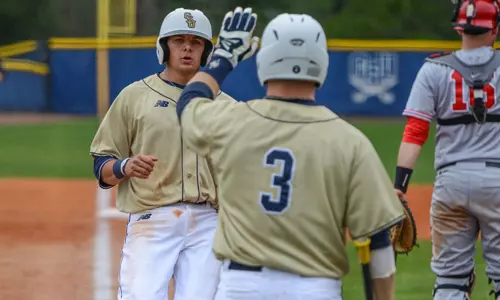 Bucs' can't break through against Ohio State, 6-3 Image