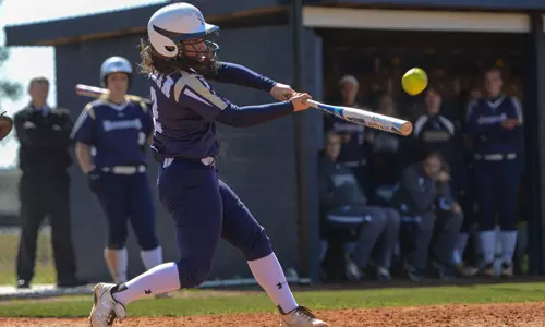 Winthrop takes two from Bucs on Monday, 9-3 and 4-3 Image