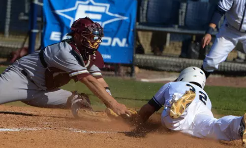 Bucs wind blown in loss to Cougars Image