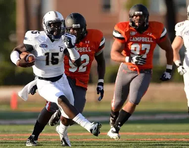 Buccaneers run through Campbell, 30-10 Image