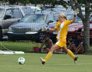 Buccaneers battle Georgia Southern to a 0-0 tie on Sunday afternoon Image
