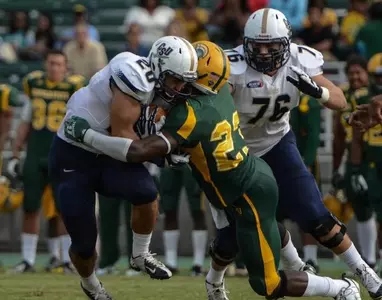 Bucs pound their way to 4-0 start with 20-12 win at Norfolk State Image