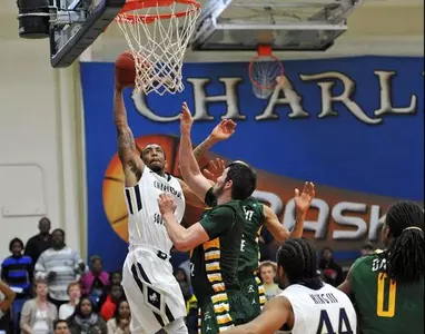 Fast start lifts Wright State past Buccaneers, 86-79 Image