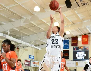 Buccaneers topped late by Camels on Senior Day, 72-71 Image