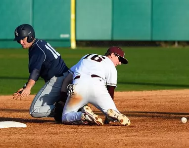 Bucs upended at College of Charleston, 12-3 Image