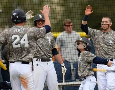 Bucs sweep Siena, 5-3 Image