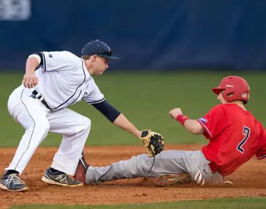 Radford fights off Bucs in 12 innings, 10-9 Image