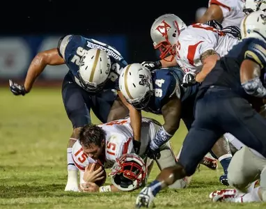 Bucs' defense delivers in 16-10 win over Newberry Image