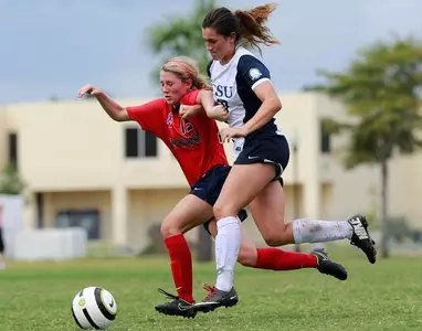 Bucs fall to Richmond to end Nike Tournament, 3-1 Image