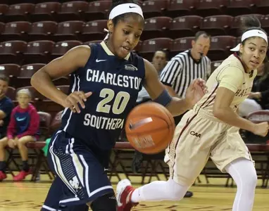 Buccaneers' fourth quarter comeback falls short at CofC Image