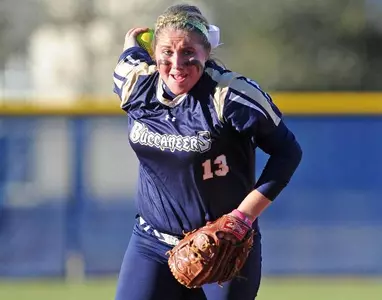 Gandara, Yonan lead Bucs to sweep over Youngstown State Image