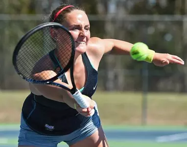 Win streak reaches six; Bucs top UNC Greensboro, 7-0 Image
