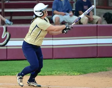 Bucs drop midweek matchup at CofC Image