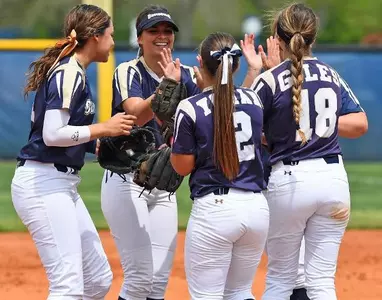 Bucs head north to Longwood for final Big South series of 2015 season; Play tonight at 7 p.m., Saturday doubleheader at noon Image