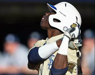 Singleton, bullpen spark Bucs' win at Clemson, 4-3 Image