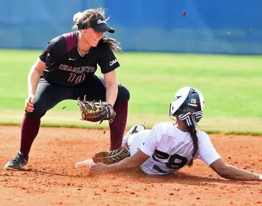Bucs fall to the Cougars in midweek matchup Image