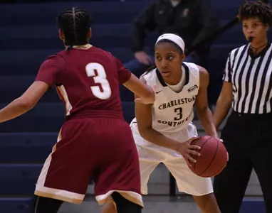 Cougars claw their way back to defeat the Buccaneers, 79-76 Image