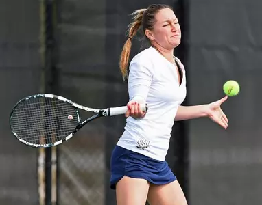 Bucs take five of the six singles matches in 6-1 win over Kennesaw State Image