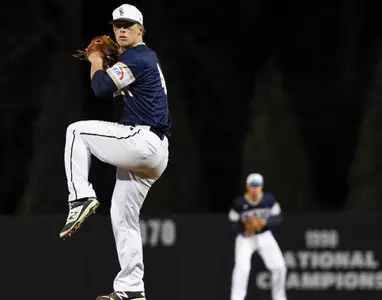 Bucs' rally comes up just short at Georgia, 5-3 Image