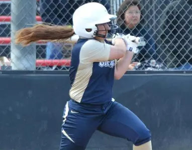 Seventh inning rally comes up short as Bucs fall to Gauchos Image