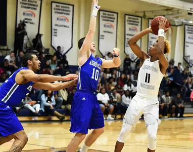 First-place Asheville defeats CSU, 91-73 Image