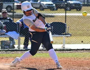 Charleston Southern sweeps day one of Buccaneer Invitational Image