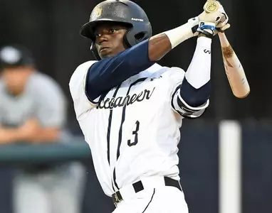 Buccaneers unable to keep pace with VCU in Friday night opener Image