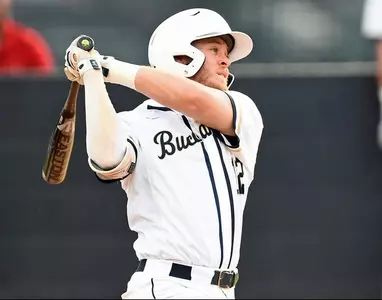 Bucs' bats explode in Friday rout of Runnin' Bulldogs Image