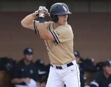 Errors lead to Buccaneers' walk-off in series opener against Radford Image